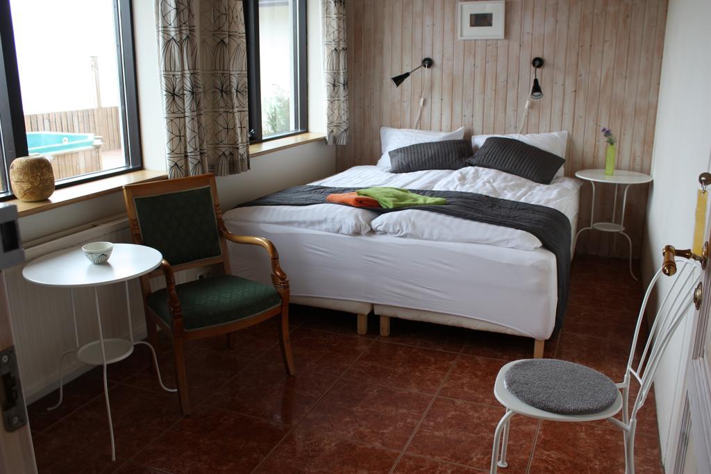 Guesthouse Gimbur Reykjarholl Buitenkant foto