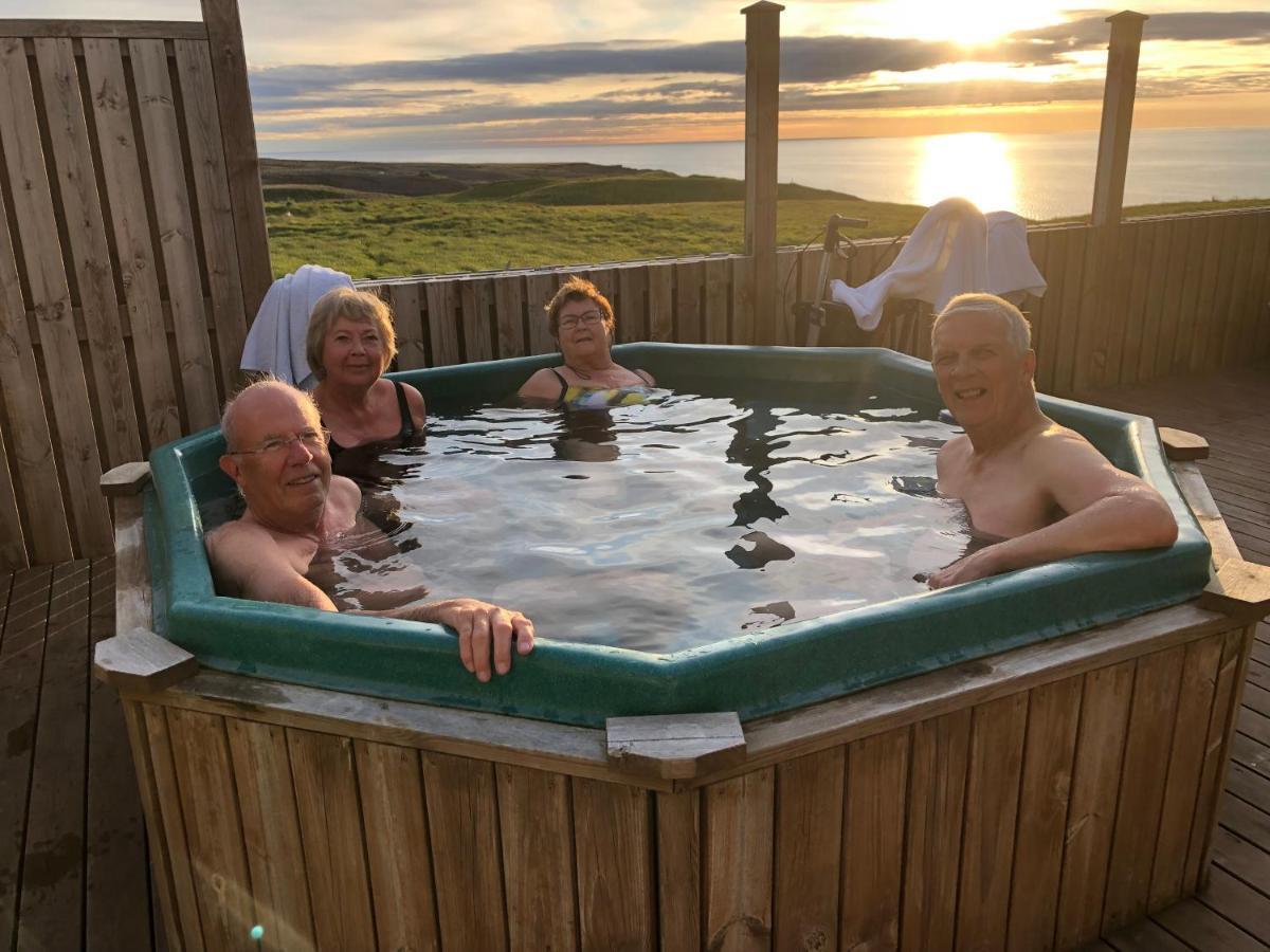 Guesthouse Gimbur Reykjarholl Buitenkant foto